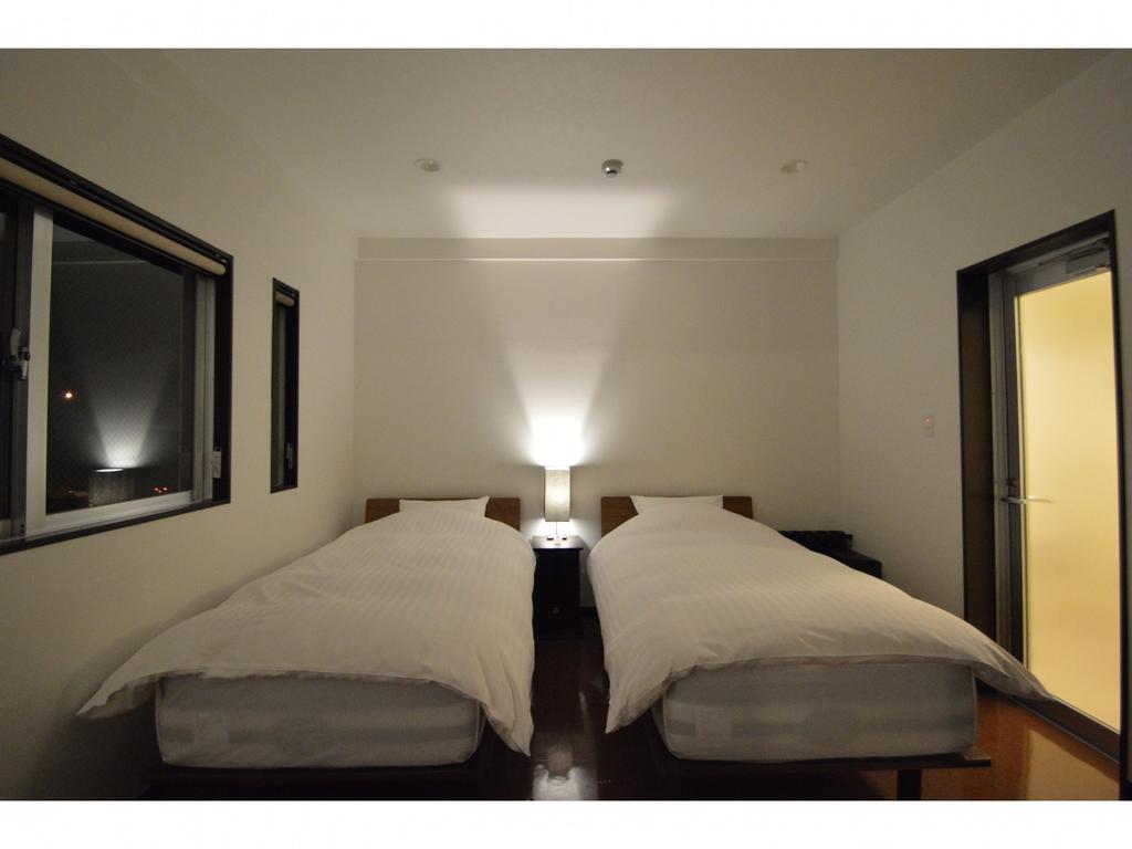White Reef Apartman Uruma Kültér fotó