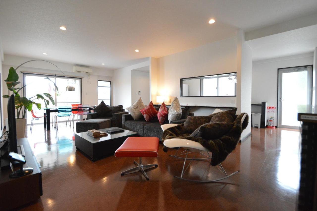 White Reef Apartman Uruma Kültér fotó